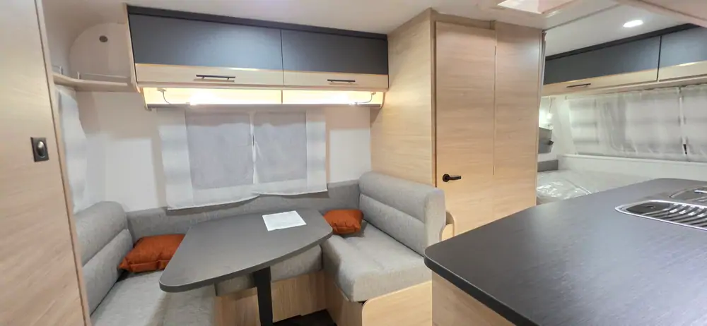 Nouveau CARAVELAIR ALBA 430 STYLE 9