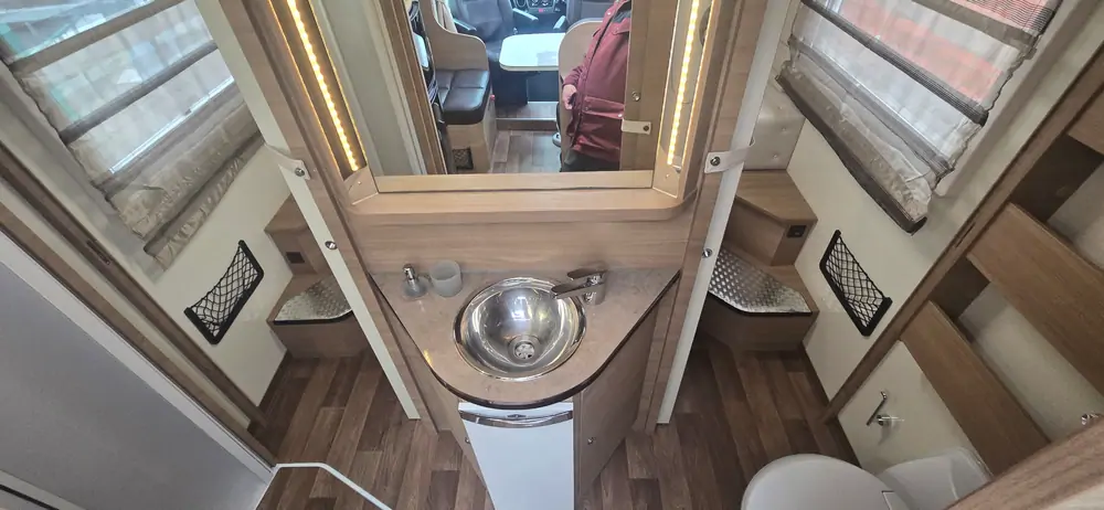 Occasion ELNAGH T-LOFT 591 6