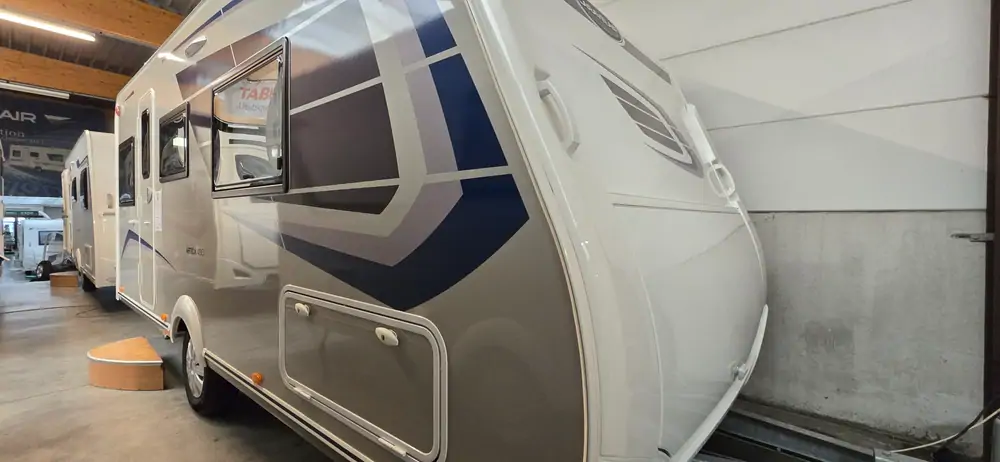 Nouveau CARAVELAIR ARTICA 490 4