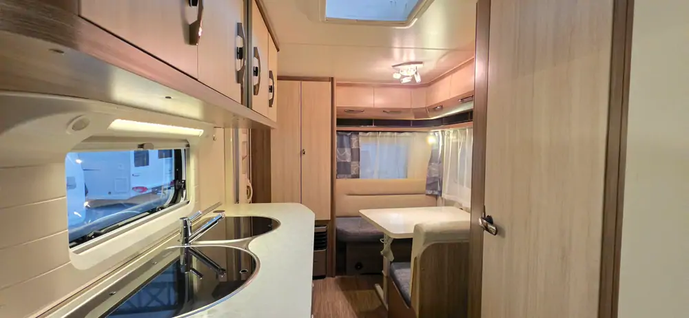 Occasion HOBBY De Luxe 440SF 5