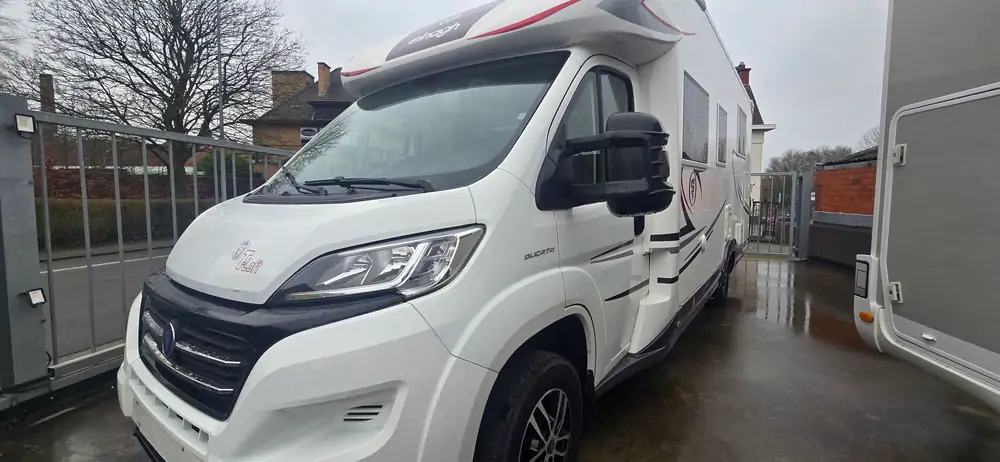 Occasion ELNAGH T-LOFT 591 2