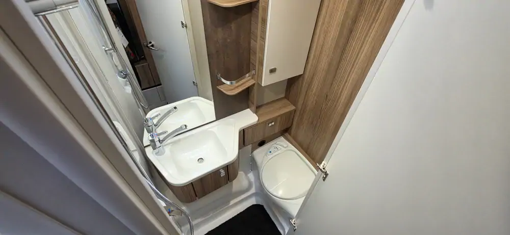 Nieuw TABBERT VIVALDI 550 E 8