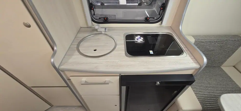 Occasie ACROSS PREMIUM 330 DS 6