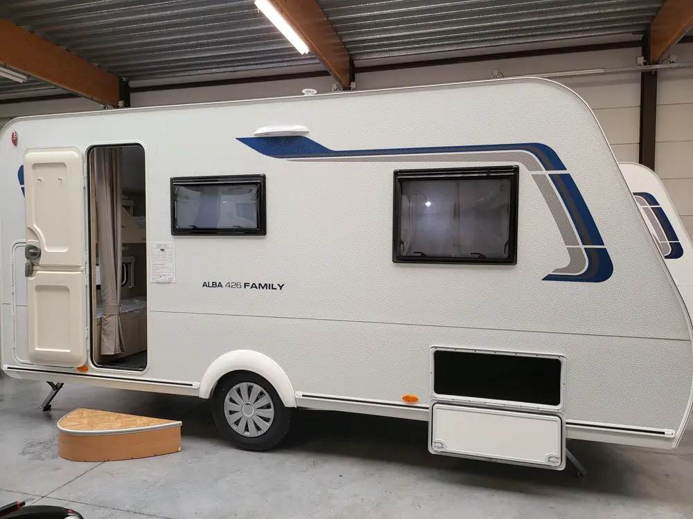 Nieuw CARAVELAIR ALBA 426 1