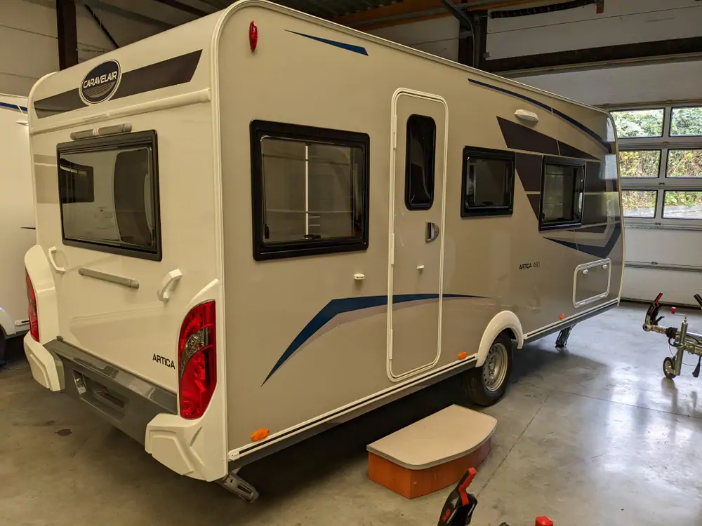 Nouveau CARAVELAIR Artica 490 2