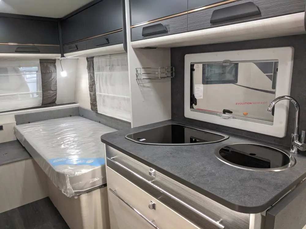 Nieuw CARAVELAIR Artica 492 13