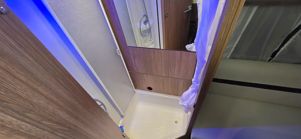 Nouveau TABBERT TURIANO 390 QD/F 5