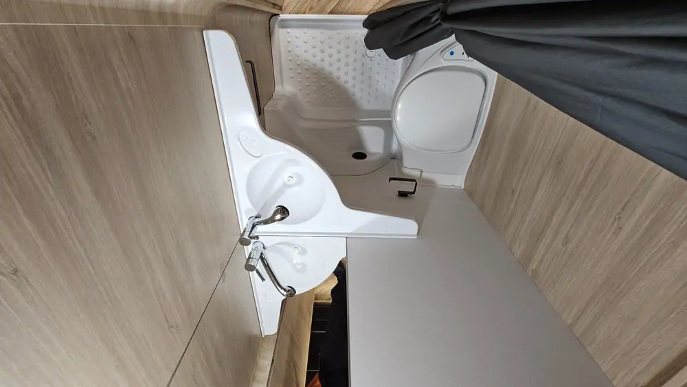 Nouveau CARAVELAIR 480 SPORT LINE 10