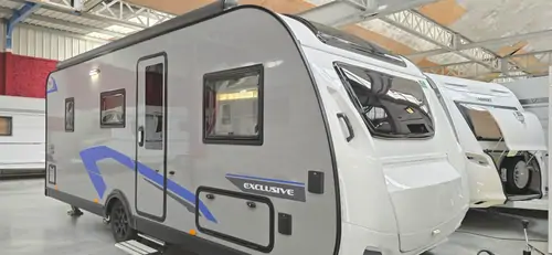 Occasie CARAVELAIR 586 EXCLUSIVE LINE