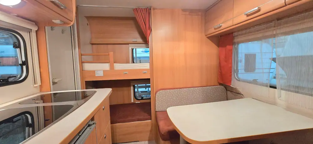 Occasie CARAVELAIR ANTARES 426 FAMILY 3