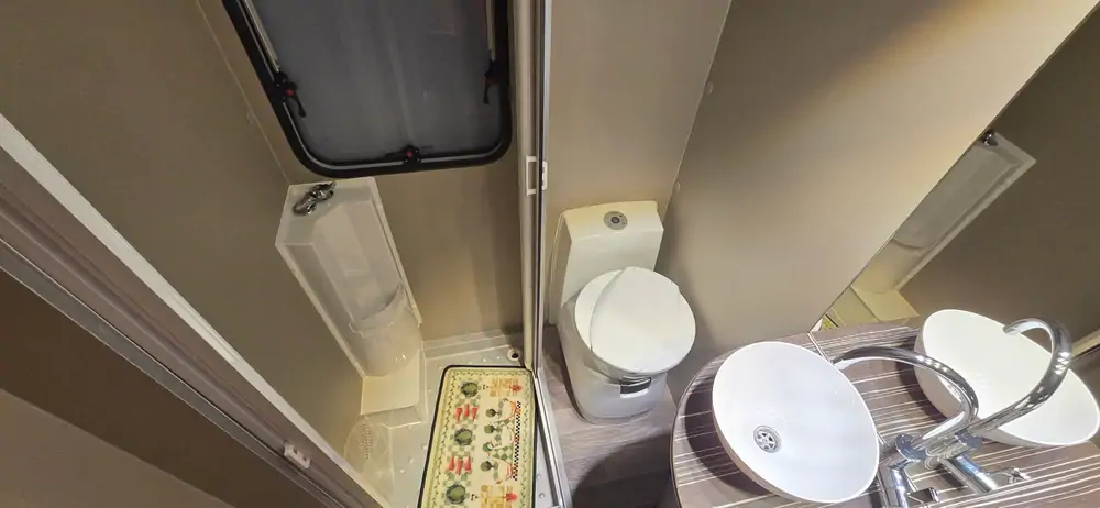 Nouveau ACROSS CAR AERO 677 FIAT 14