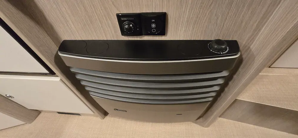 Occasie BURSTNER PREMIO LIFE 425 TS 7