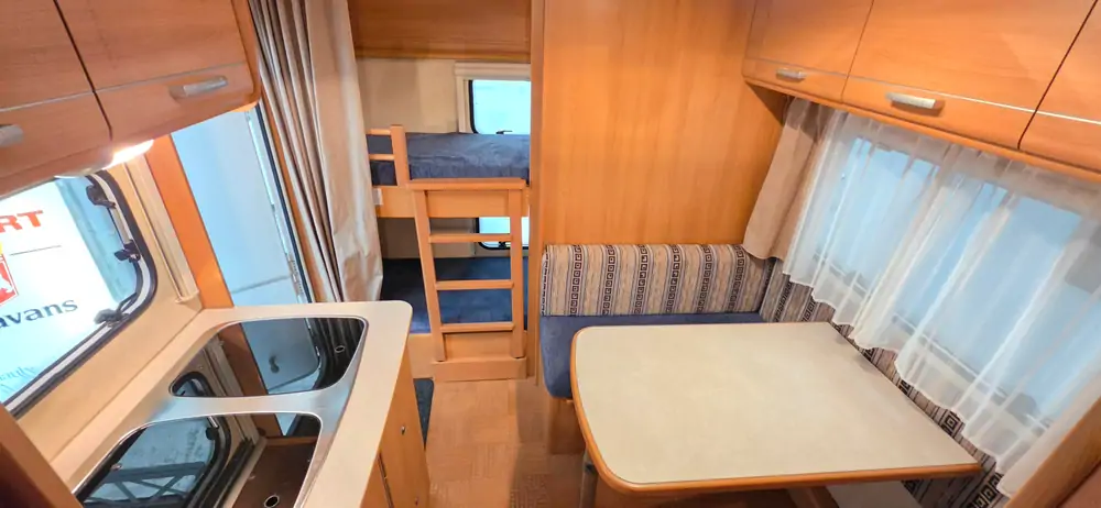 Occasion CARAVELAIR ANTARES 426 3