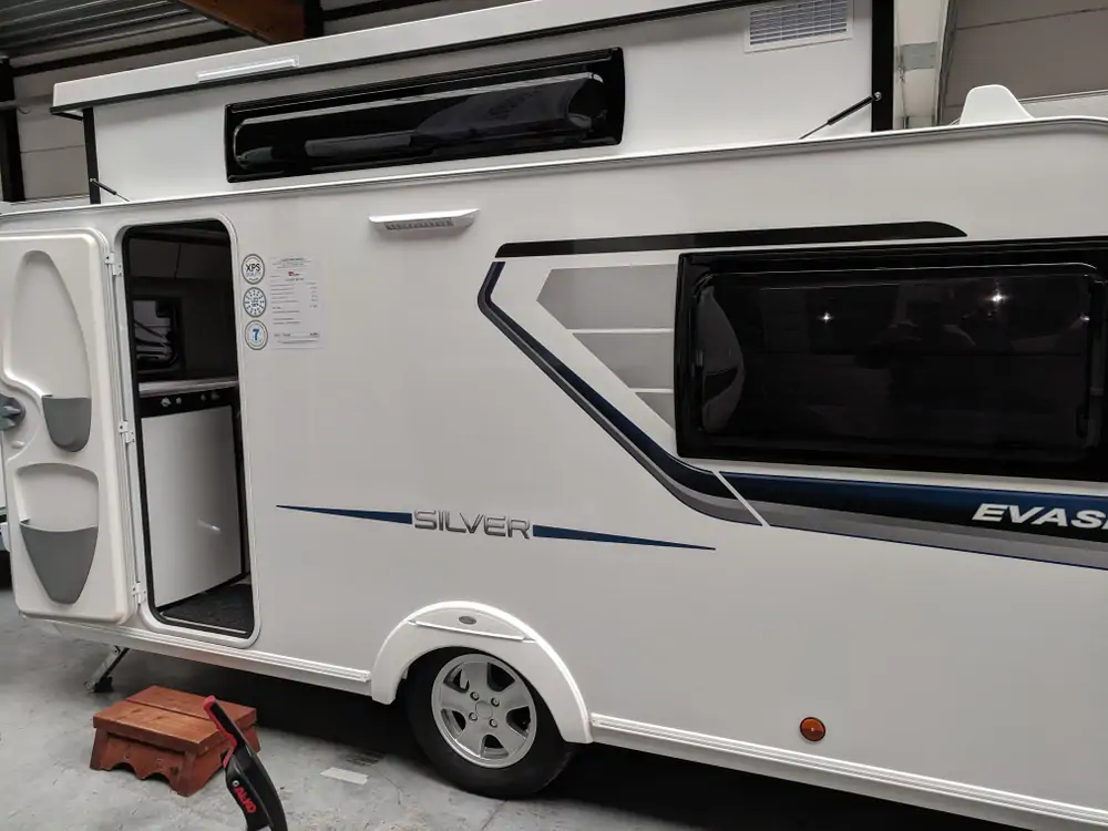 Nieuw SILVER EVASION 390 TDE
 1