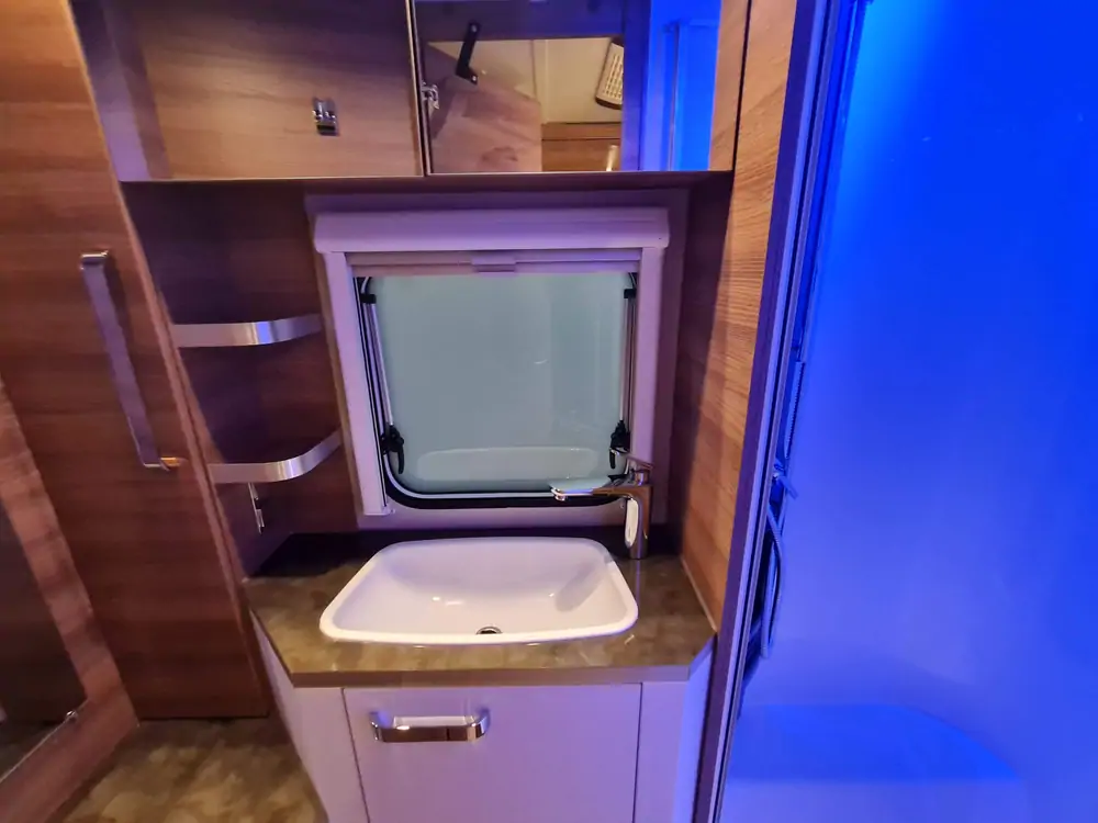Nouveau TABBERT BELLINI 620 SD/F - 2024 16