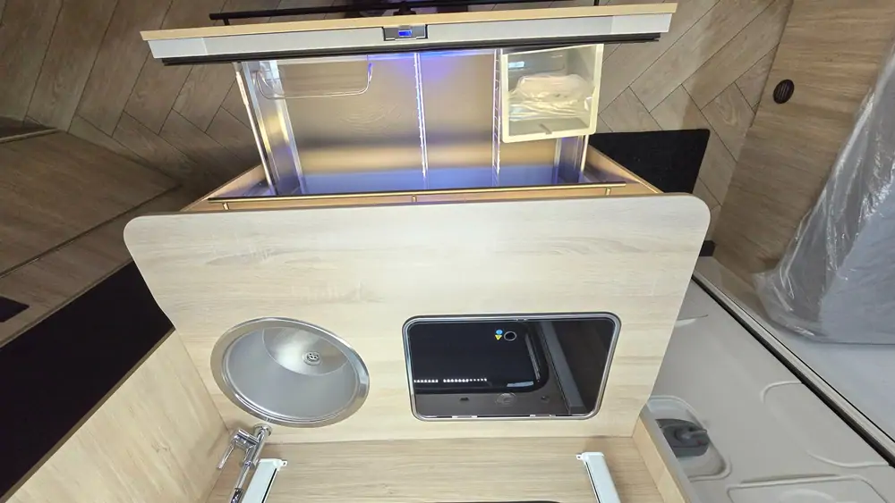 Nouveau CARAVELAIR SPORT LINE 497 6