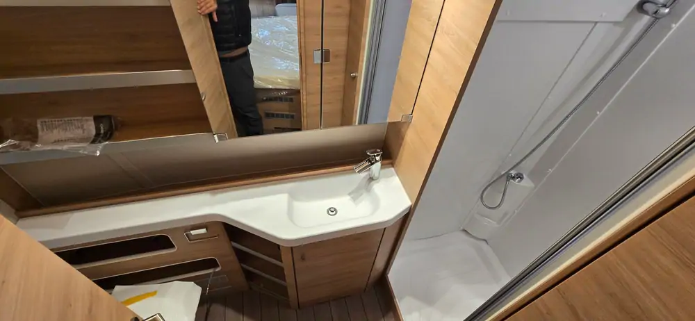 Nouveau KNAUS SUDWIND 650 PXB 12