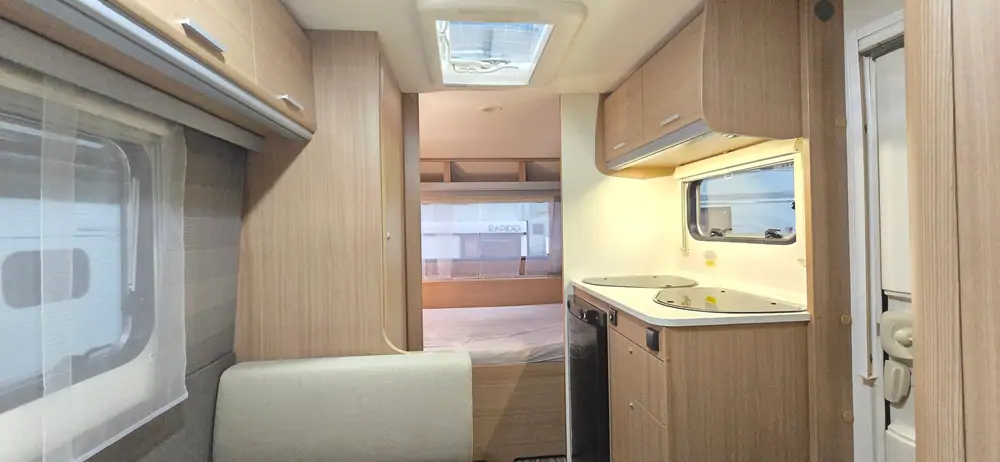 Occasion ADRIA AVIVA 390PS 4