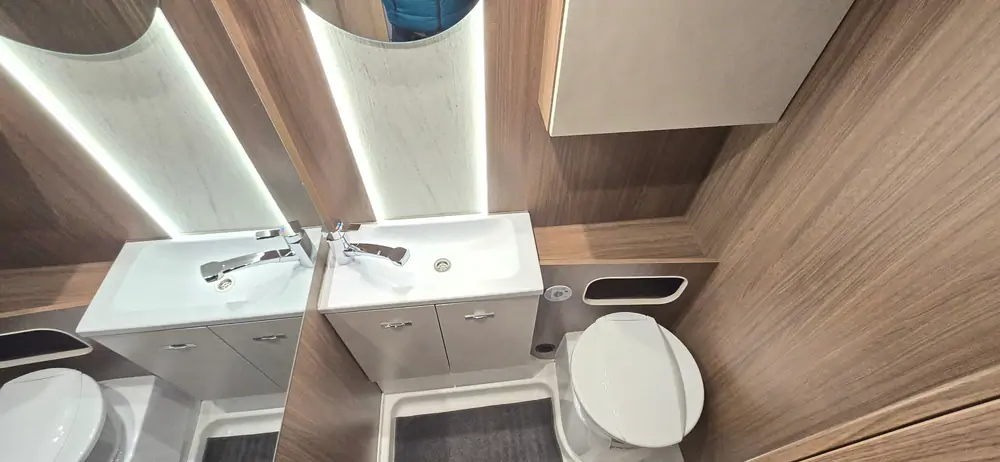 Nouveau TABBERT CAZADORA 420 QD 8