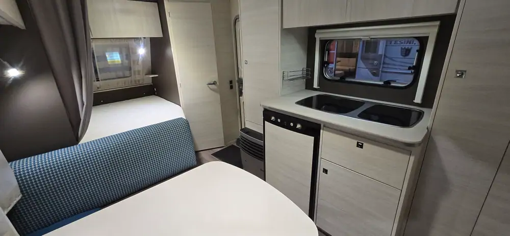 Occasion CARAVELAIR ANTARES STYLE 476 PE 9