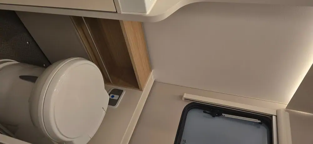 Occasion ADRIA Adora 613 UT 11