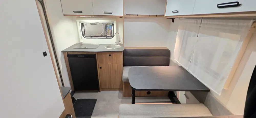 Nouveau CARAVELAIR ALBA 410 5