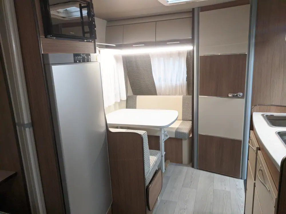 Nieuw ACROSS STARHOME 450 LJS 8