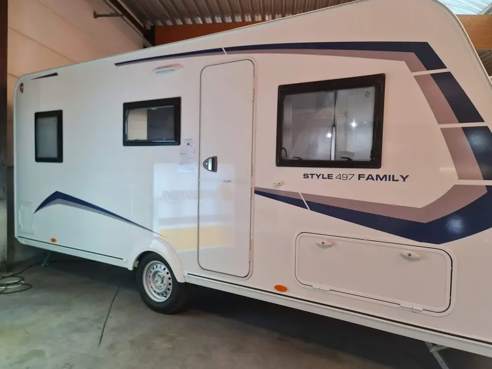 Occasion CARAVELAIR ALBA 497 STYLE 3