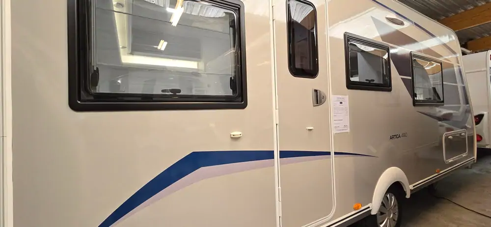 Nouveau CARAVELAIR Artica 490 3
