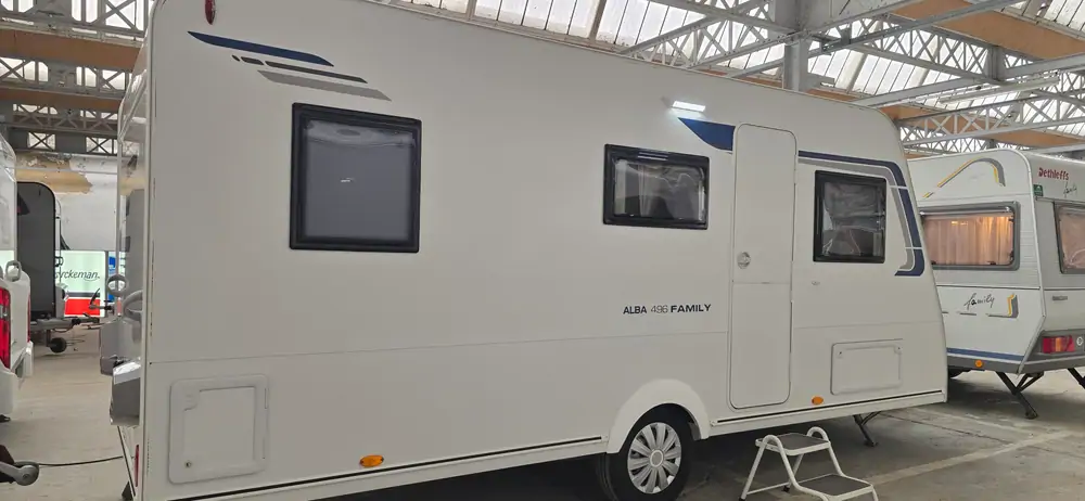 Occasion CARAVELAIR Alba 496 Family 2
