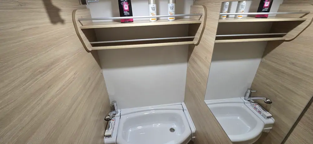 Nouveau CARAVELAIR ALBA 466 12