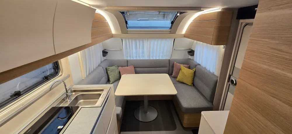 Occasion ADRIA ADORA 613 HT 4