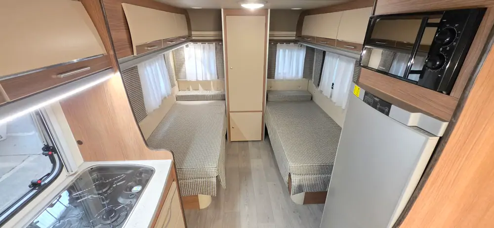 Nouveau ACROSS PREMIUM 450 LJ 6