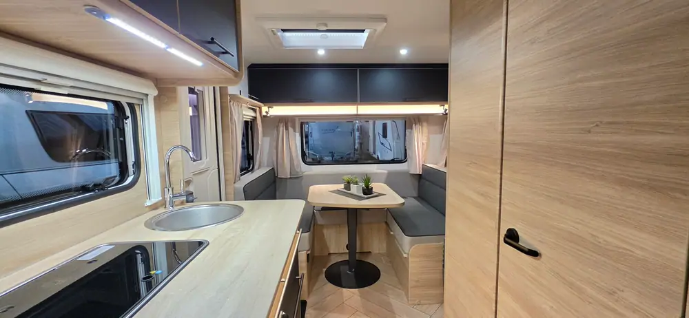 Nouveau CARAVELAIR 480 SPORT LINE 3