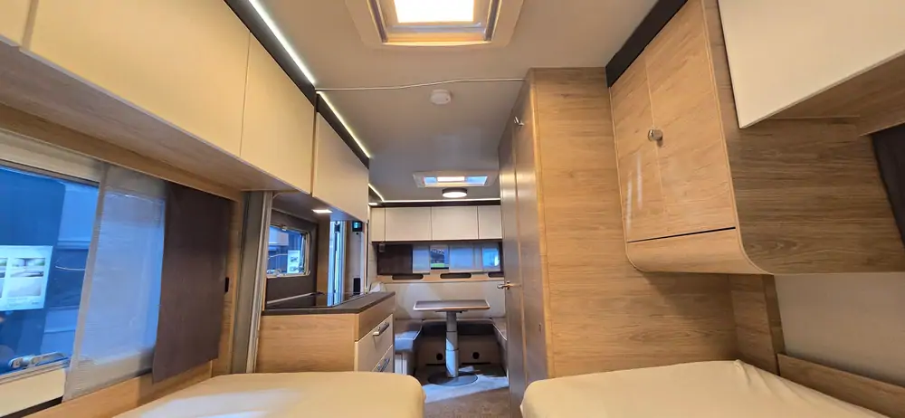 Nouveau TABBERT PANTIGA 490 E 2.3 (2026)  Finest Edition 8