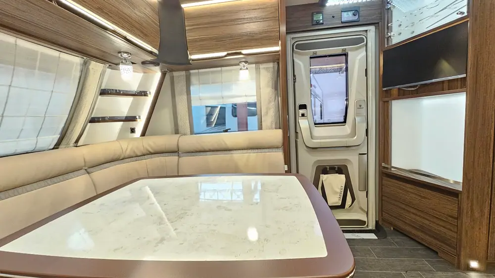 Nouveau TABBERT CELLINI 750 HTD SLIDE OUT 15