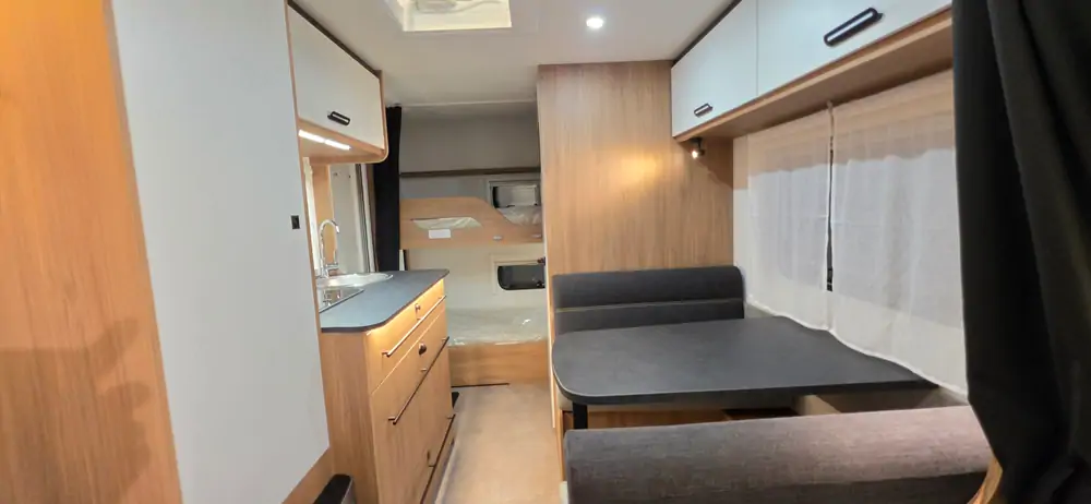 Nouveau CARAVELAIR ALBA 466 4