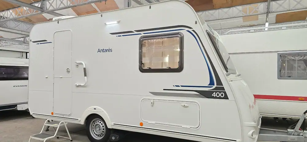 Occasion CARAVELAIR ANTARES 400 1