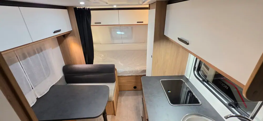 Nouveau CARAVELAIR ALBA 466 3