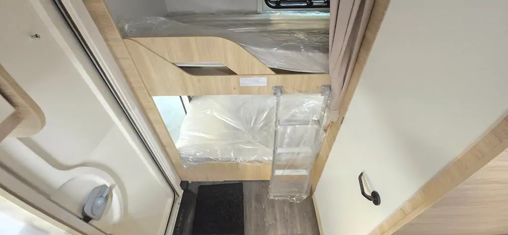 Nouveau CARAVELAIR ALBA 466 7