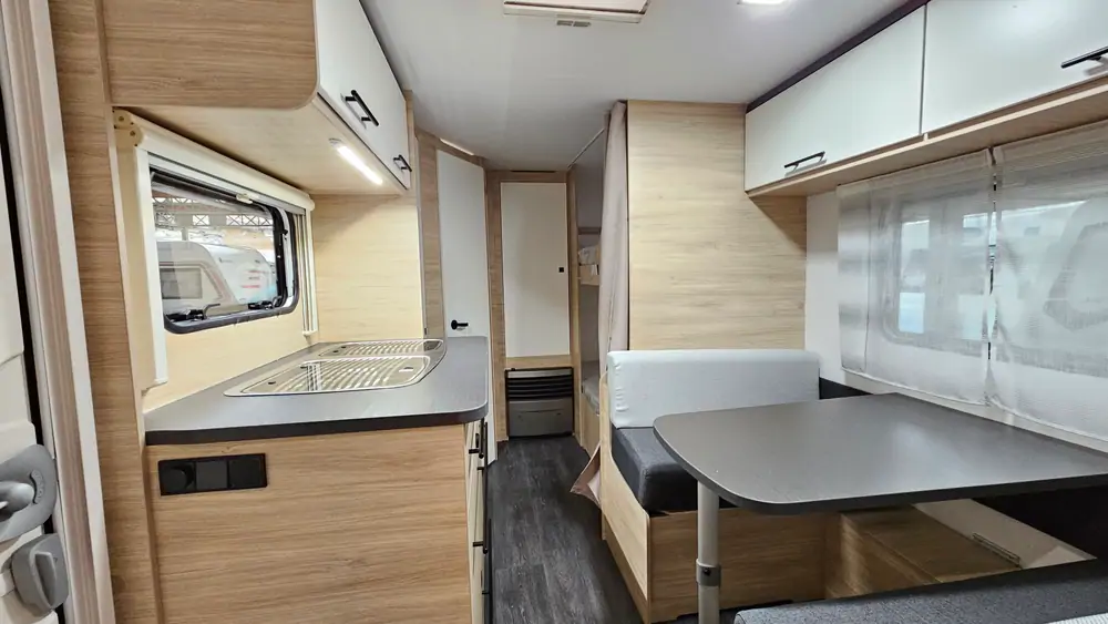 Nouveau CARAVELAIR ALBA 496 4