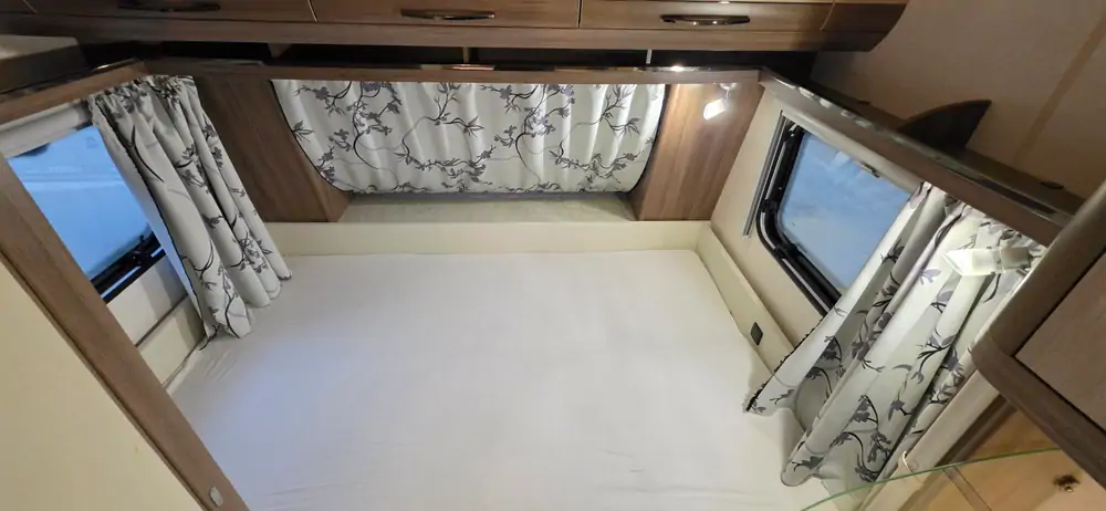 Occasion HOBBY De Luxe 440SF 6