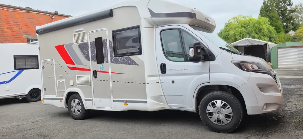Occasion CHALLENGER ETAPE EDITION 250 1