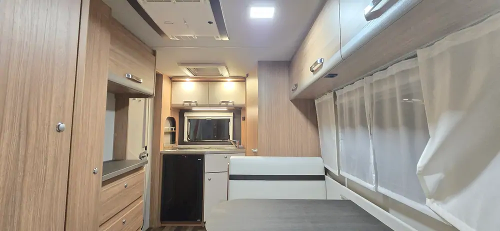 Occasie TABBERT TURIANO 420 QD/F 4