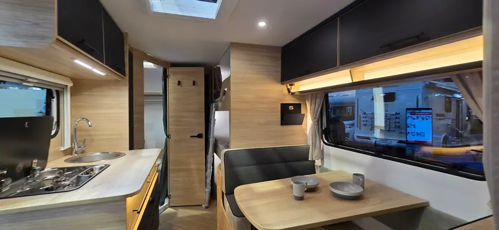 Nouveau CARAVELAIR SPORT LINE 497  3