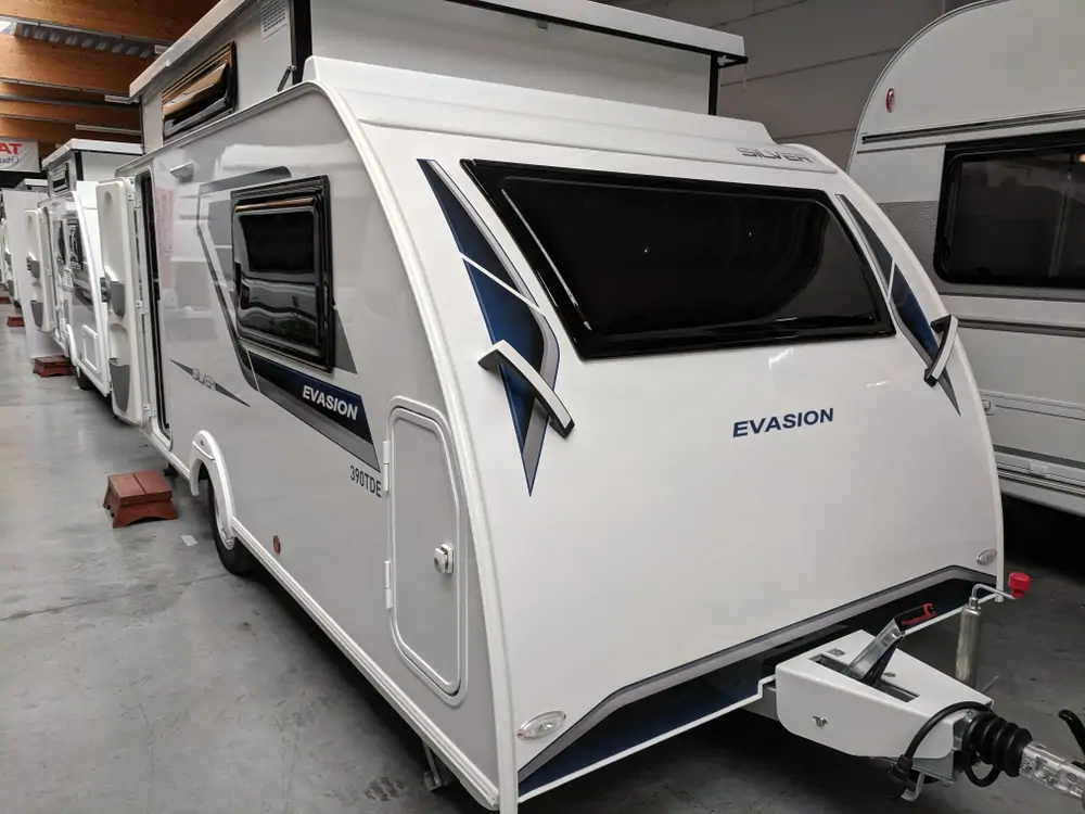 Nouveau SILVER EVASION 390 TDE 1