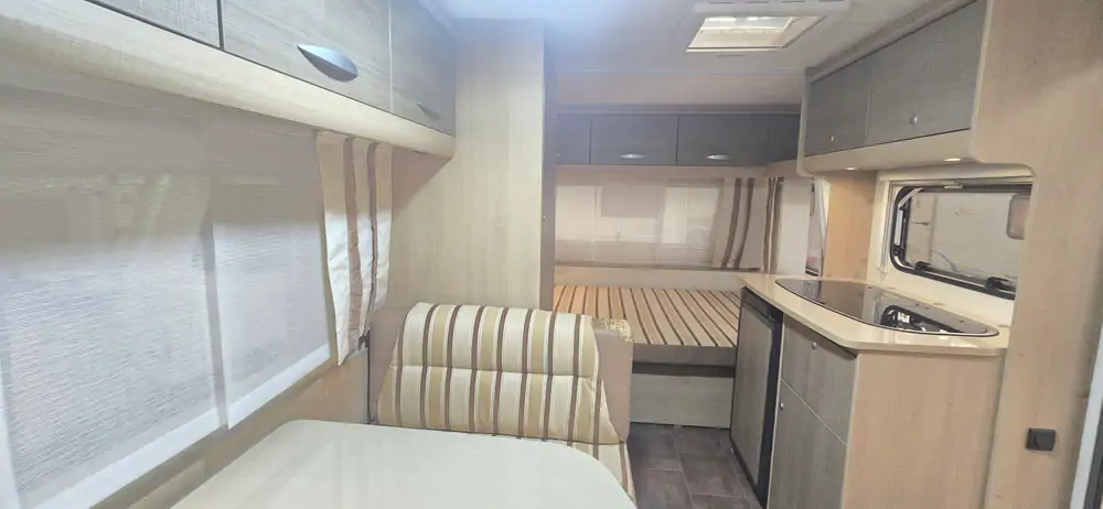 Occasie BURSTNER PREMIO 395TS 6