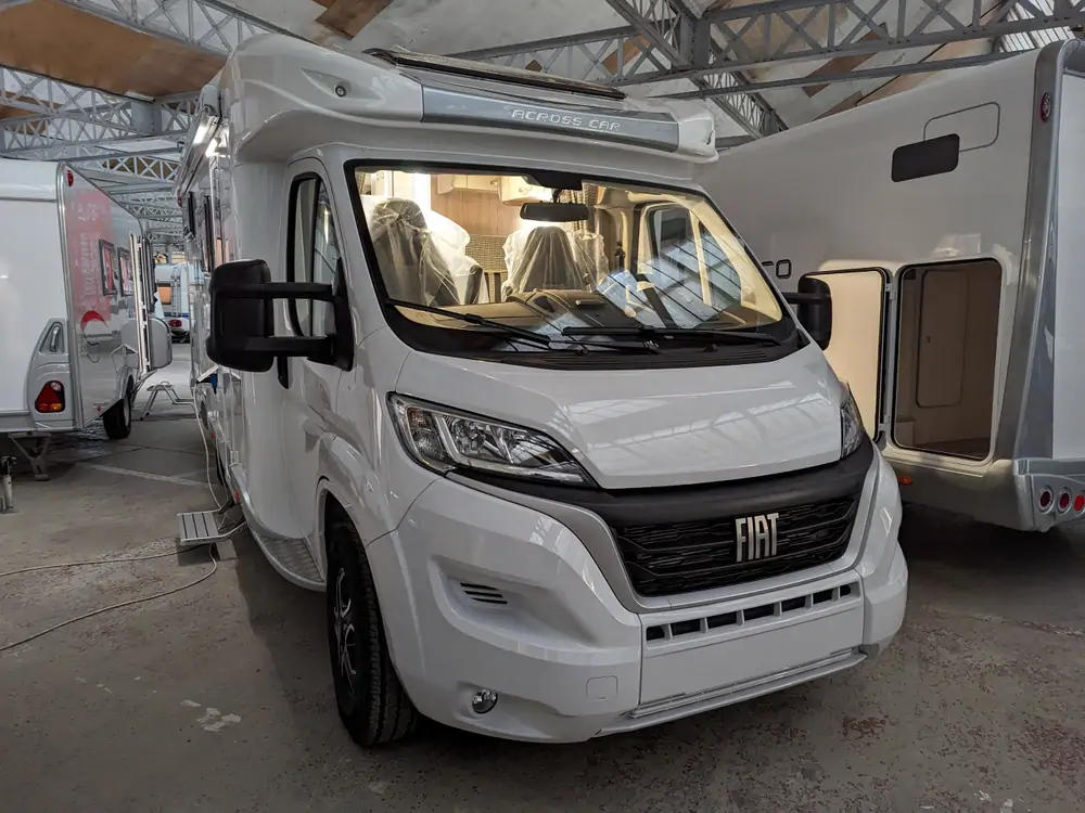 Nouveau ACROSS CAR AERO 690 LD 2