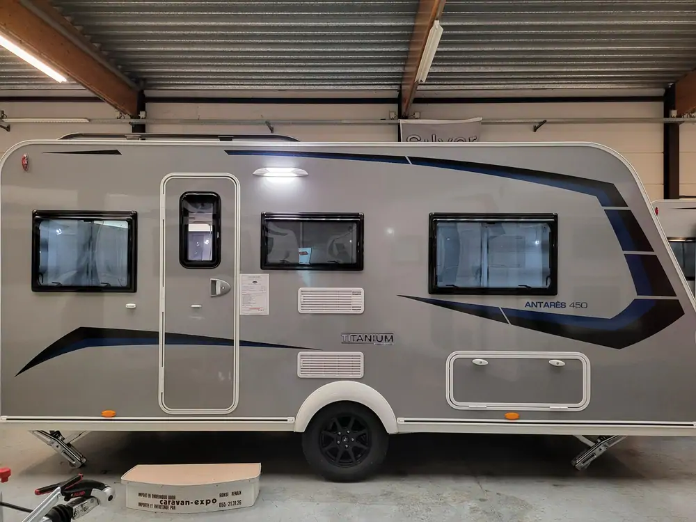 Occasion CARAVELAIR ANTARES TITANIUM 450 1