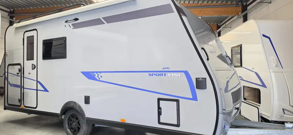 Nieuw CARAVELAIR 476 SPORT LINE 2